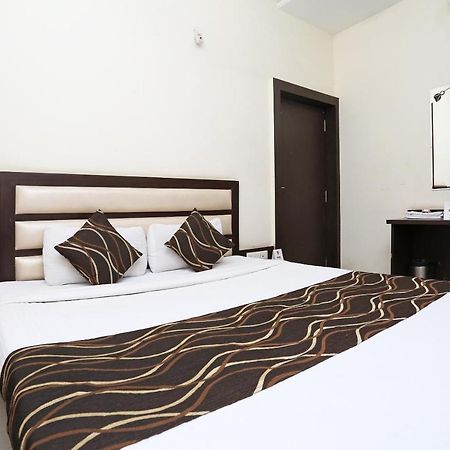 Oyo 6359 Hotel Mezbaan Regency Rāipur Exteriér fotografie