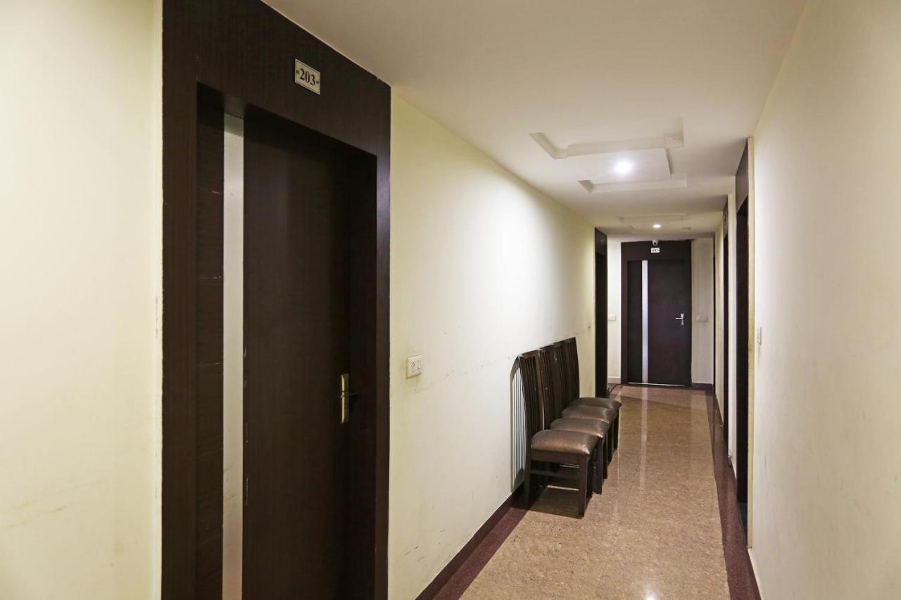 Oyo 6359 Hotel Mezbaan Regency Rāipur Exteriér fotografie