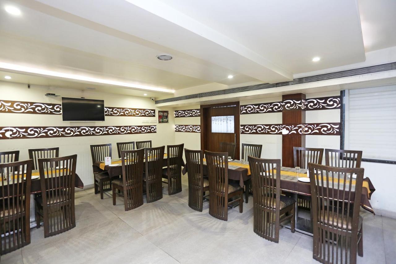 Oyo 6359 Hotel Mezbaan Regency Rāipur Exteriér fotografie